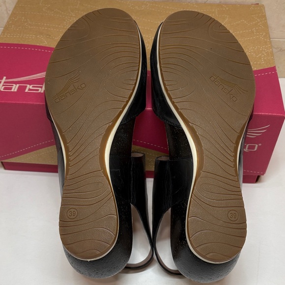 Dansko Women's Black Leather Vera Sandals, 39 (8.5-9) - Picture 5 of 10